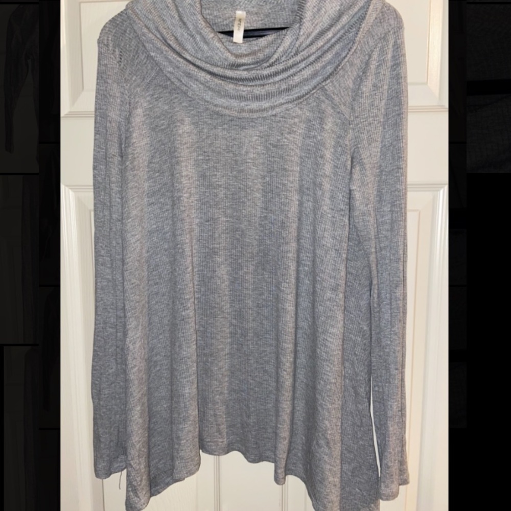 Interi cowl-neck tunic
